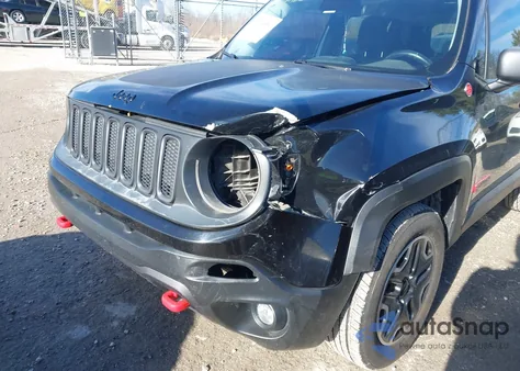 2017 Jeep Renegade Trailhawk 4X4 из США, поврежденный, VIN ZACCJBCB3HPE86960